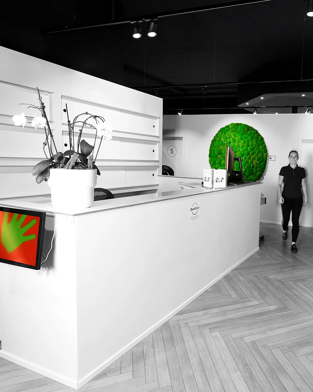 Empfangstheke der Physiotherapie an der Ergolz